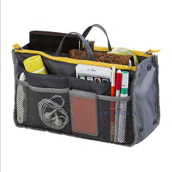 Weekend Deal !! 2 Amazing Cosmetic Bag - Picture 3 of 8